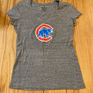 Women’s Chicago Cubs V-Neck Tee